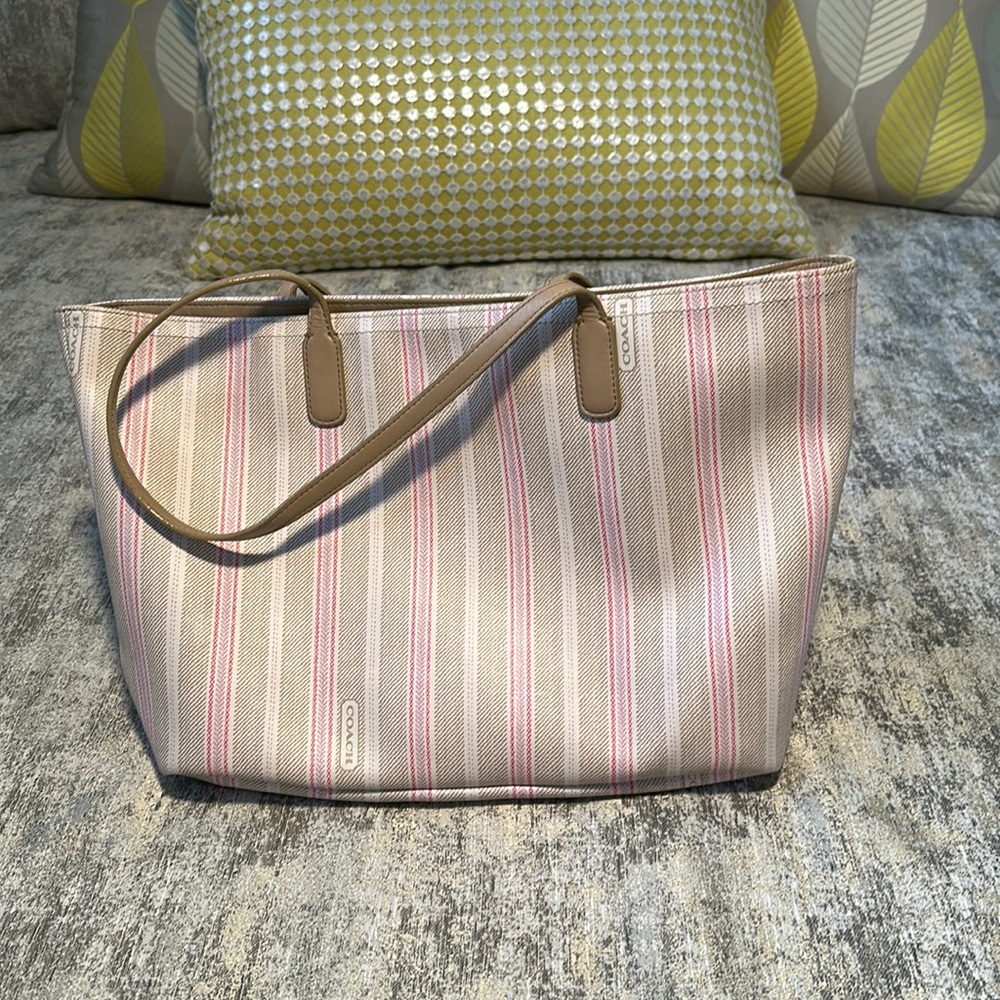 Coach purse slightly used